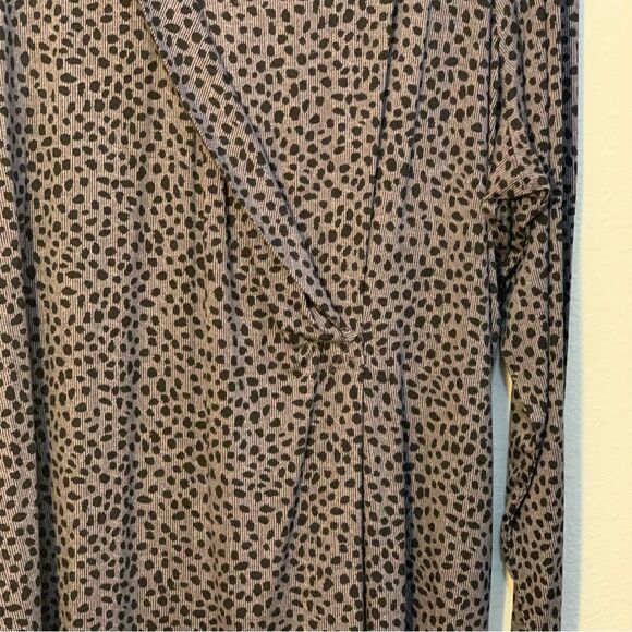LISA RINNA Collection Faux Wrap Tunic 3X Gray Black Leopard V-Neck Long Sleeve. - Picture 4 of 13
